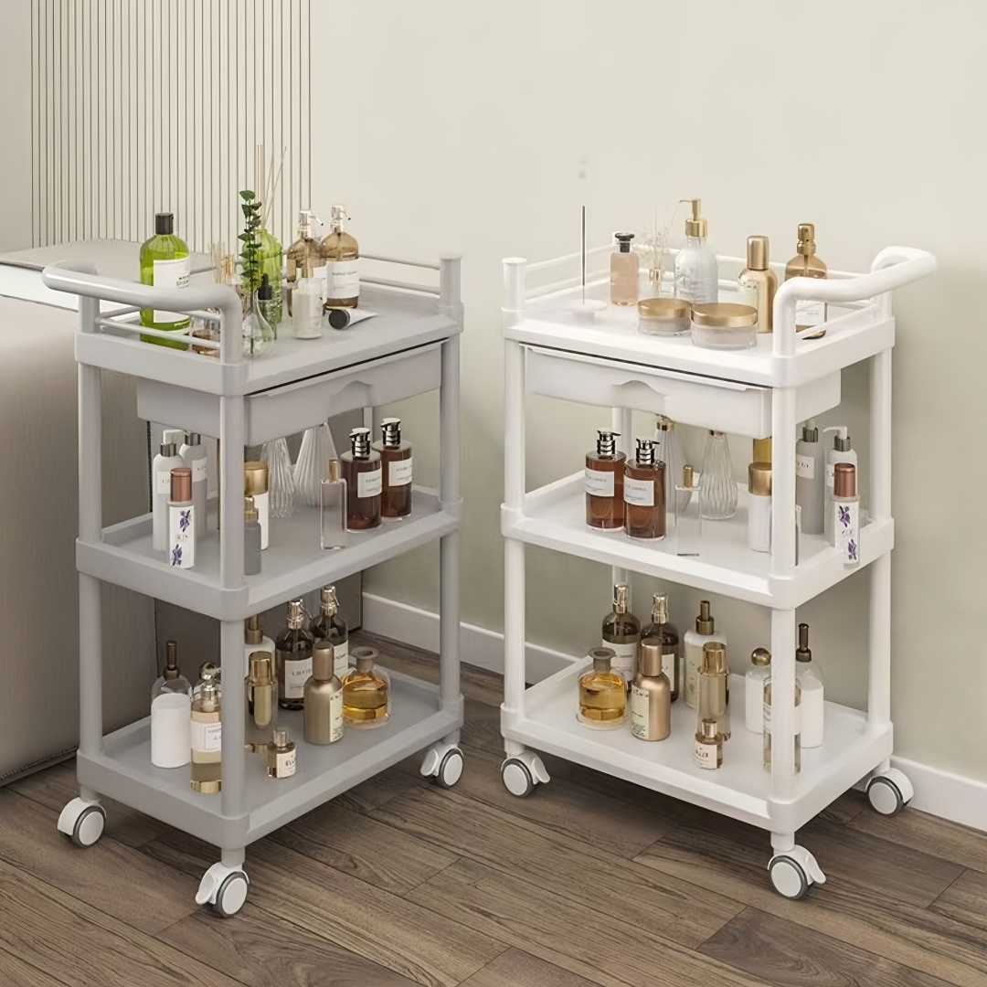 عربة طبية ثلاثية الطبقات مع در - مراجعة Medical Lab Furniture وسعره
